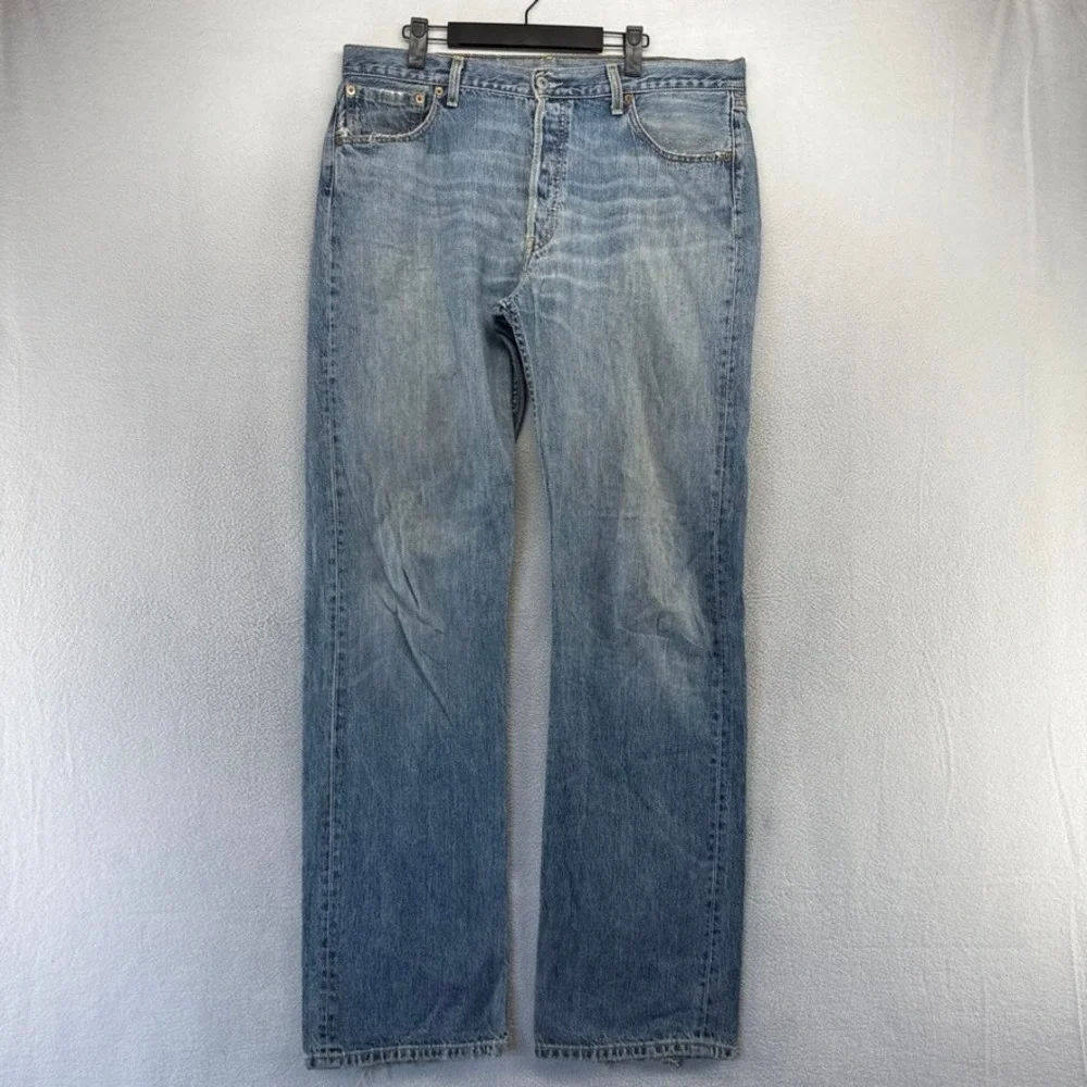 Vintage Levis 501 Jeans Mens 36x36 Blue Straight Leg Distressed Button Fly y2k